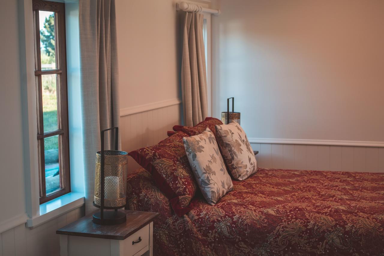 Woodside Orchard Hotel Грейтаун Екстериор снимка